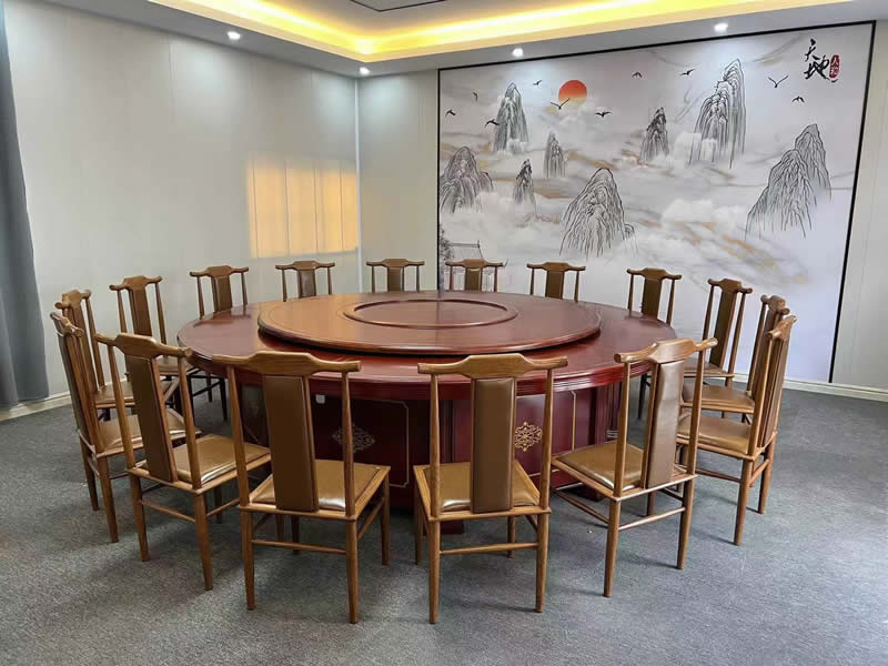 餐桌